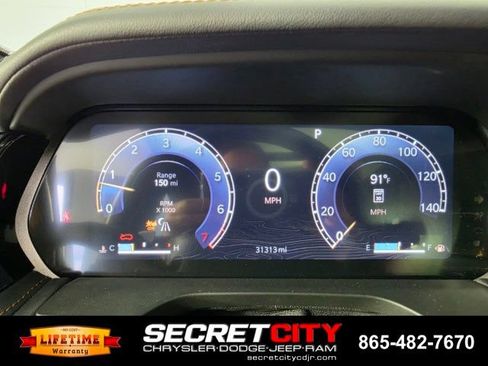 Used 2023 Jeep Grand Cherokee L Summit AWD/4WD image 20