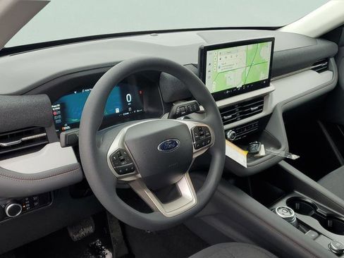 New 2026 Ford Explorer Active image 25