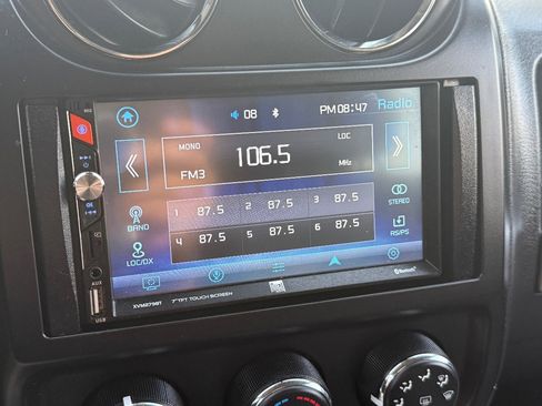 Used 2017 Jeep Compass Sport w/ Power Value Group image 26