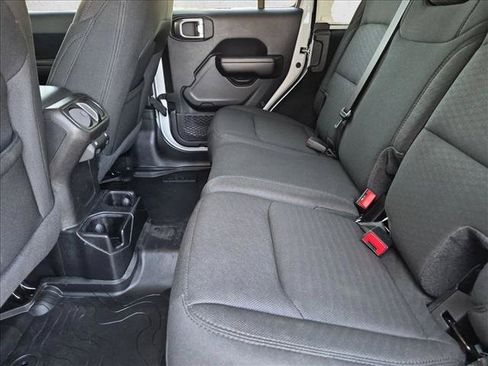 Used 2020 Jeep Wrangler Unlimited Sport AWD/4WD image 19
