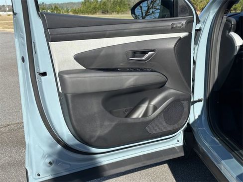 Used 2025 Hyundai Santa Cruz Limited image 11