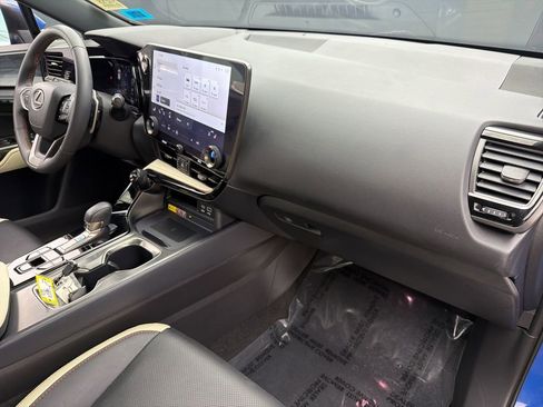 Used 2023 Lexus NX 350 350 Premium image 25