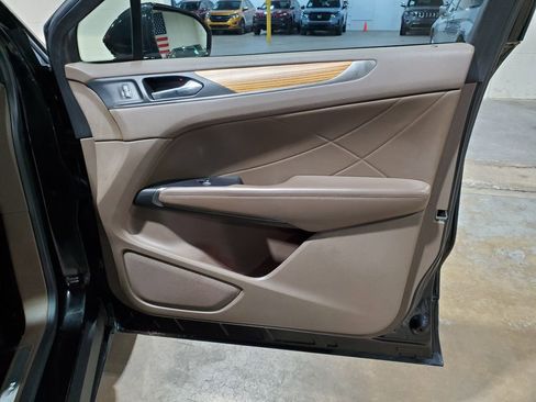 Used 2015 Lincoln MKC FWD w/ Equipment Group 102A Reserve image 20
