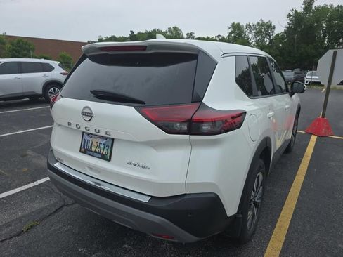 Certified 2023 Nissan Rogue SV AWD/4WD image 5