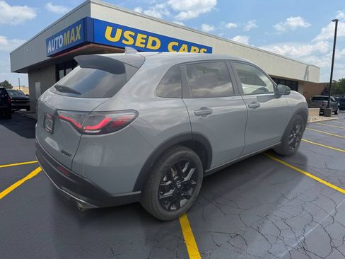Used 2025 Honda HR-V Sport image 5