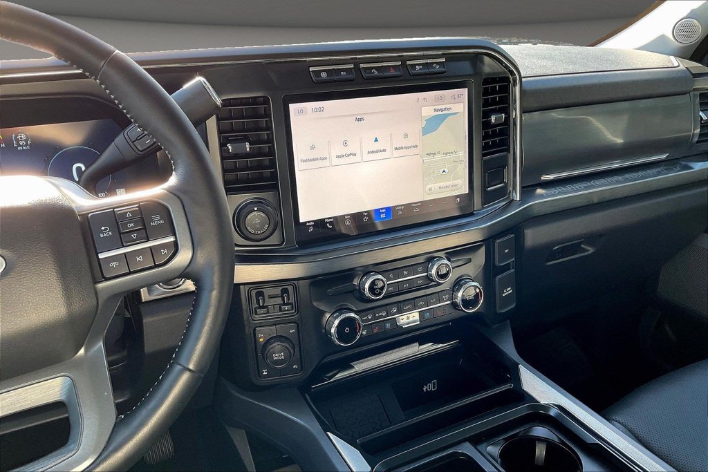 Used 2024 Ford F250 Lariat w/ Lariat Ultimate Package AWD/4WD image 13