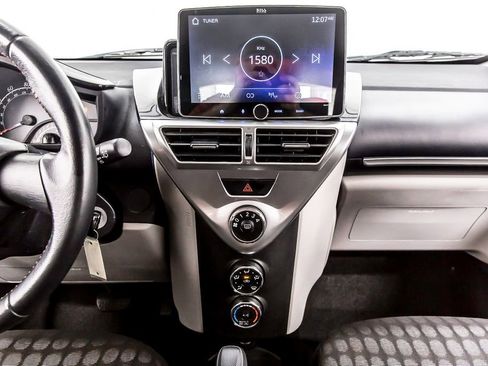 Used 2012 Scion iQ w/ Rear Speaker Pkg image 15
