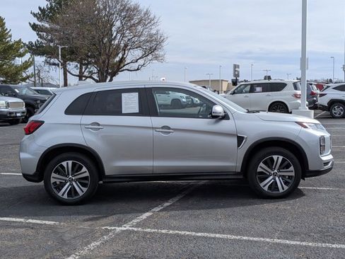 Used 2024 Mitsubishi Outlander Sport SE image 4