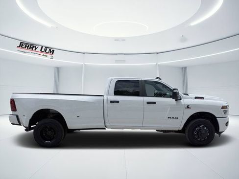 New 2026 RAM 3500 Big Horn AWD/4WD image 2