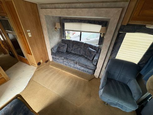 Used 1995 Ford E-350 and Econoline 350 image 26