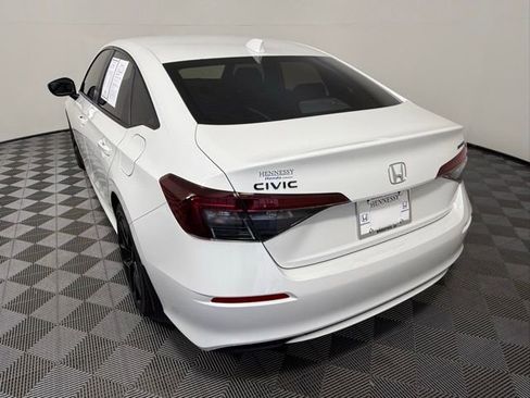 Used 2026 Honda Civic Sport image 4