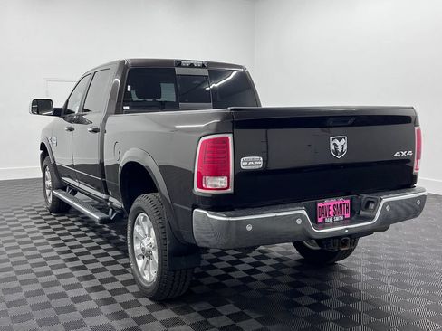 Used 2016 RAM 2500 Longhorn w/ Convenience Group AWD/4WD image 3