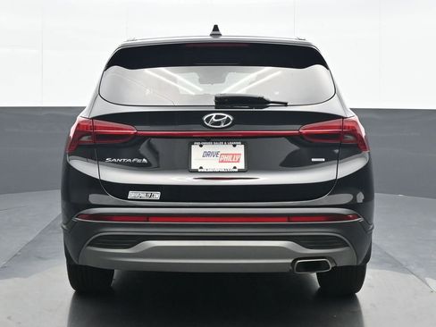 Used 2023 Hyundai Santa Fe SE image 5