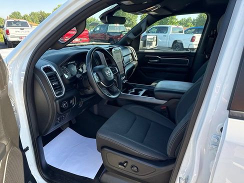 Used 2023 RAM 1500 Big Horn AWD/4WD image 10
