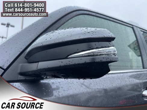 Used 2023 Toyota 4Runner Limited image 4