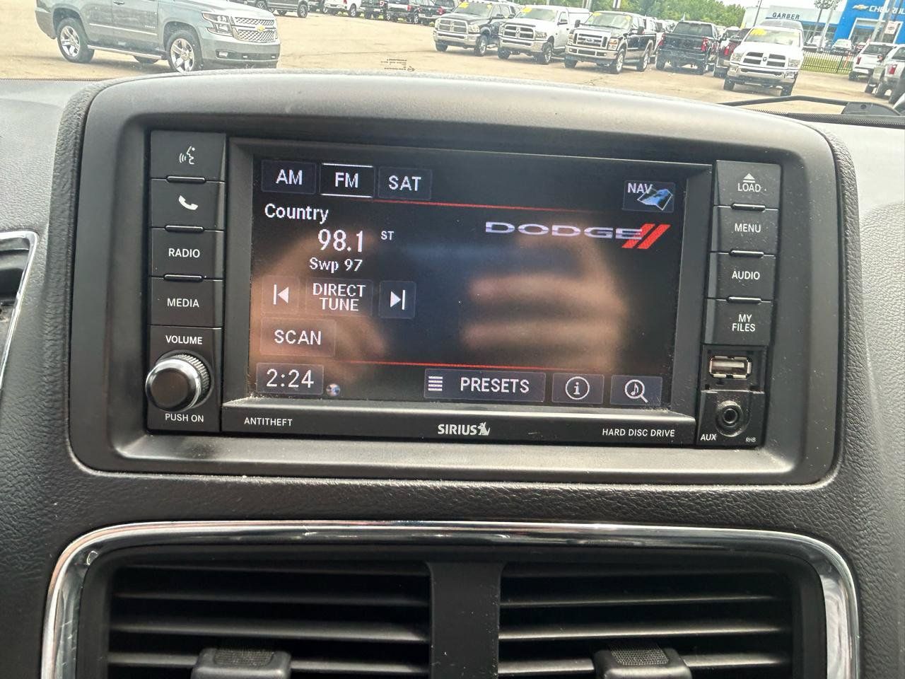 Used 2018 Dodge Grand Caravan GT FWD image 21