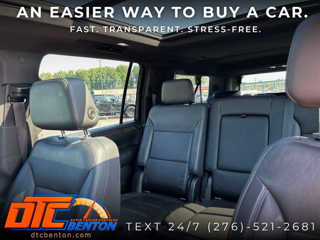 Used 2021 Chevrolet Suburban LT AWD/4WD image 8
