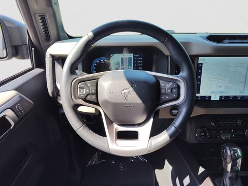 Used 2024 Ford Bronco Wildtrak AWD/4WD image 15