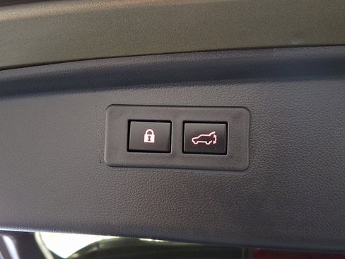 Used 2023 Subaru Outback Limited XT image 29