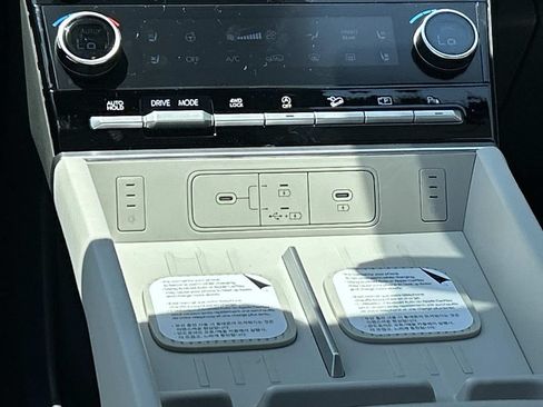 New 2026 Hyundai Santa Fe Calligraphy AWD/4WD image 30