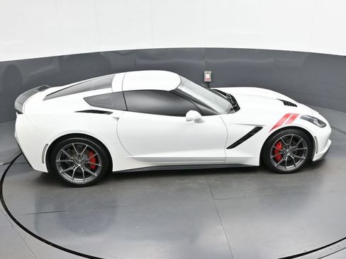 Used 2017 Chevrolet Corvette Stingray Coupe w/ 1LT RWD image 43