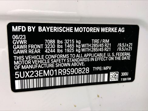 Certified 2024 BMW X7 xDrive40i w/ Executive Package AWD/4WD image 31