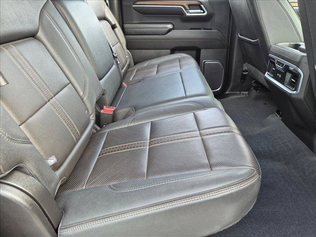 Used 2022 Chevrolet Silverado 1500 High Country w/ Z71 Off-Road Package AWD/4WD image 17