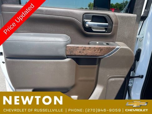 Used 2020 GMC Sierra 3500 Denali AWD/4WD image 38