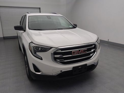 Used 2020 GMC Terrain SLT w/ Preferred Package image 14