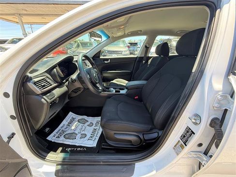 Used 2017 Kia Optima LX FWD image 18