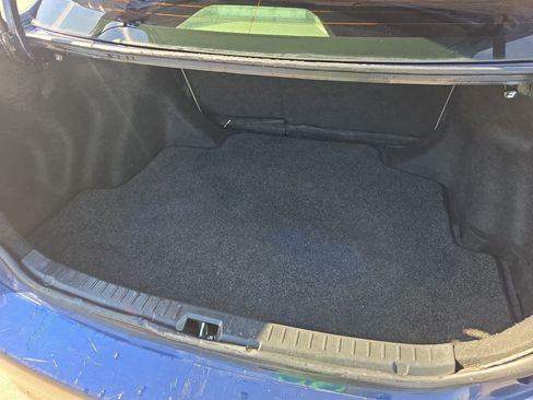 Used 2011 Toyota Corolla LE image 28