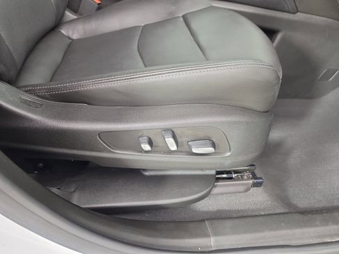 Used 2021 Cadillac XT6 Premium Luxury FWD image 44