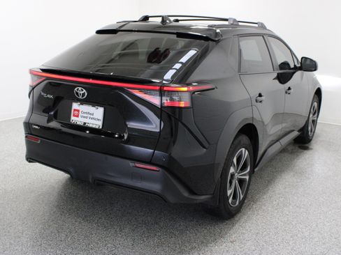 Used 2024 Toyota bZ4X FWD w/ Weather Package image 7