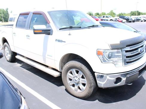 Used 2014 Ford F150 Lariat w/ Equipment Group 502A Luxury AWD/4WD image 2