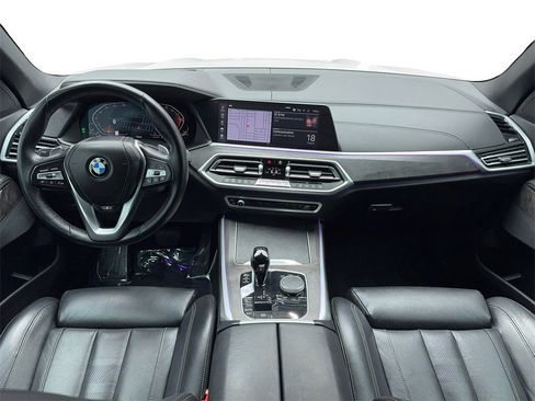 Used 2022 BMW X5 sDrive40i w/ Premium Package image 16