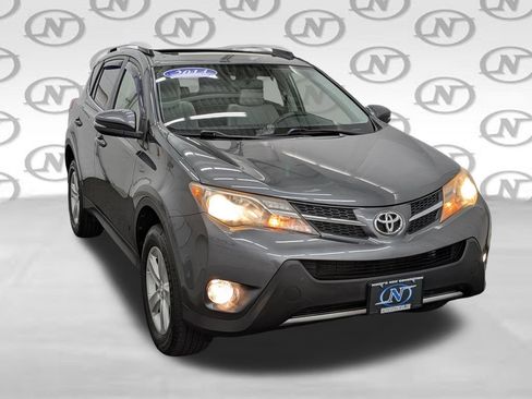 Used 2014 Toyota RAV4 XLE AWD/4WD image 30