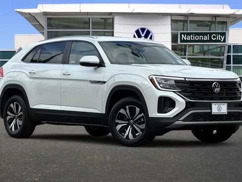 New 2026 Volkswagen Atlas Cross Sport SE AWD/4WD image 2