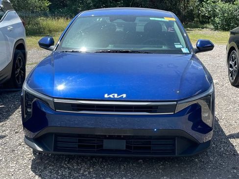 Used 2025 Kia K4 FWD image 2