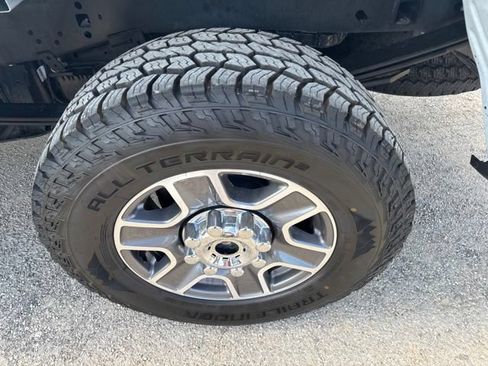 Used 2025 Ford F250 XLT w/ FX4 Off-Road Package AWD/4WD image 21