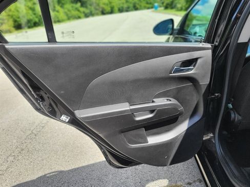 Used 2017 Chevrolet Sonic LT image 12