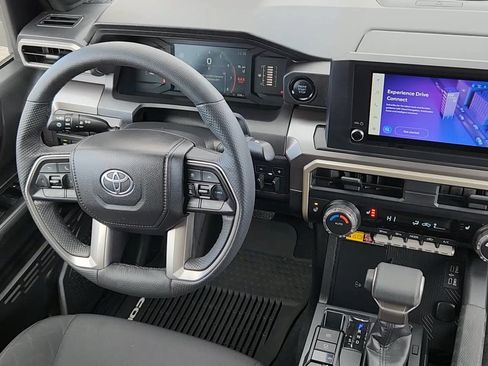 Used 2025 Toyota Tacoma SR5 image 5