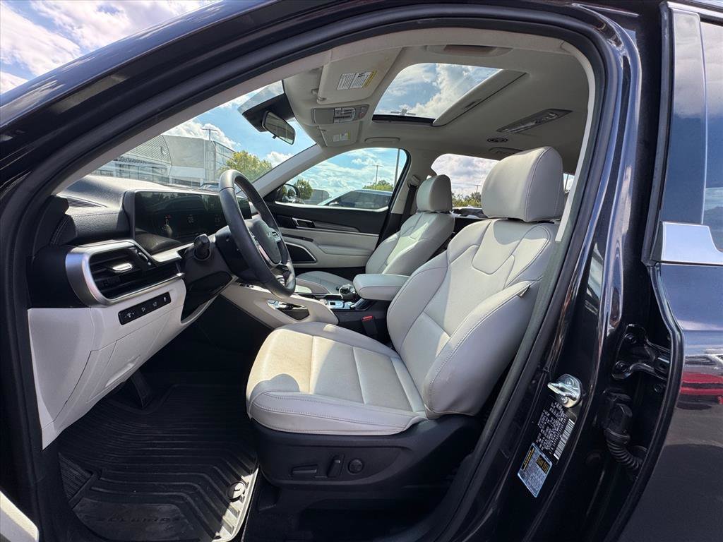Certified 2025 Kia Telluride S AWD/4WD image 17