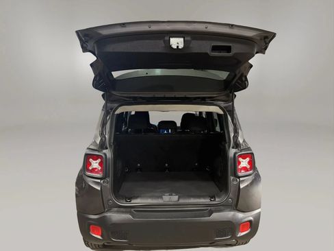 Used 2018 Jeep Renegade Sport w/ Power & Air Group AWD/4WD image 27