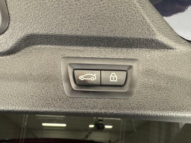 Used 2018 BMW X5 xDrive50i AWD/4WD image 39