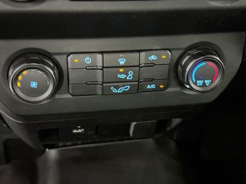 Certified 2019 Ford F150 XL w/ Equipment Group 101A Mid image 18