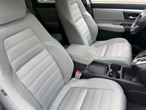 Used 2019 Honda CR-V LX image 24