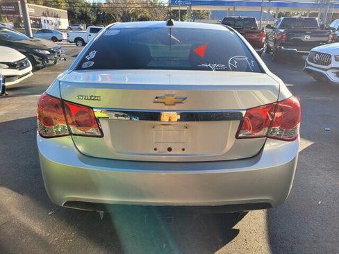 Used 2016 Chevrolet Cruze LS image 9
