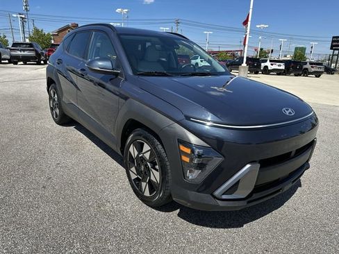 Used 2024 Hyundai Kona SEL FWD image 11