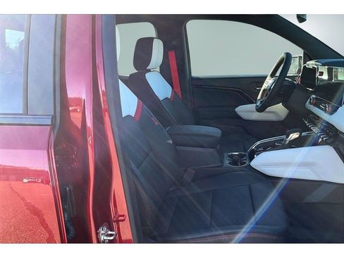 New 2026 GMC Canyon AT4X image 11