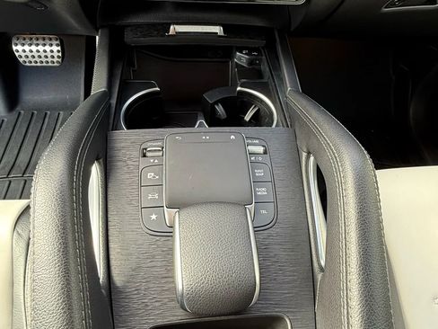 Used 2022 Mercedes-Benz GLE 450 4MATIC image 26